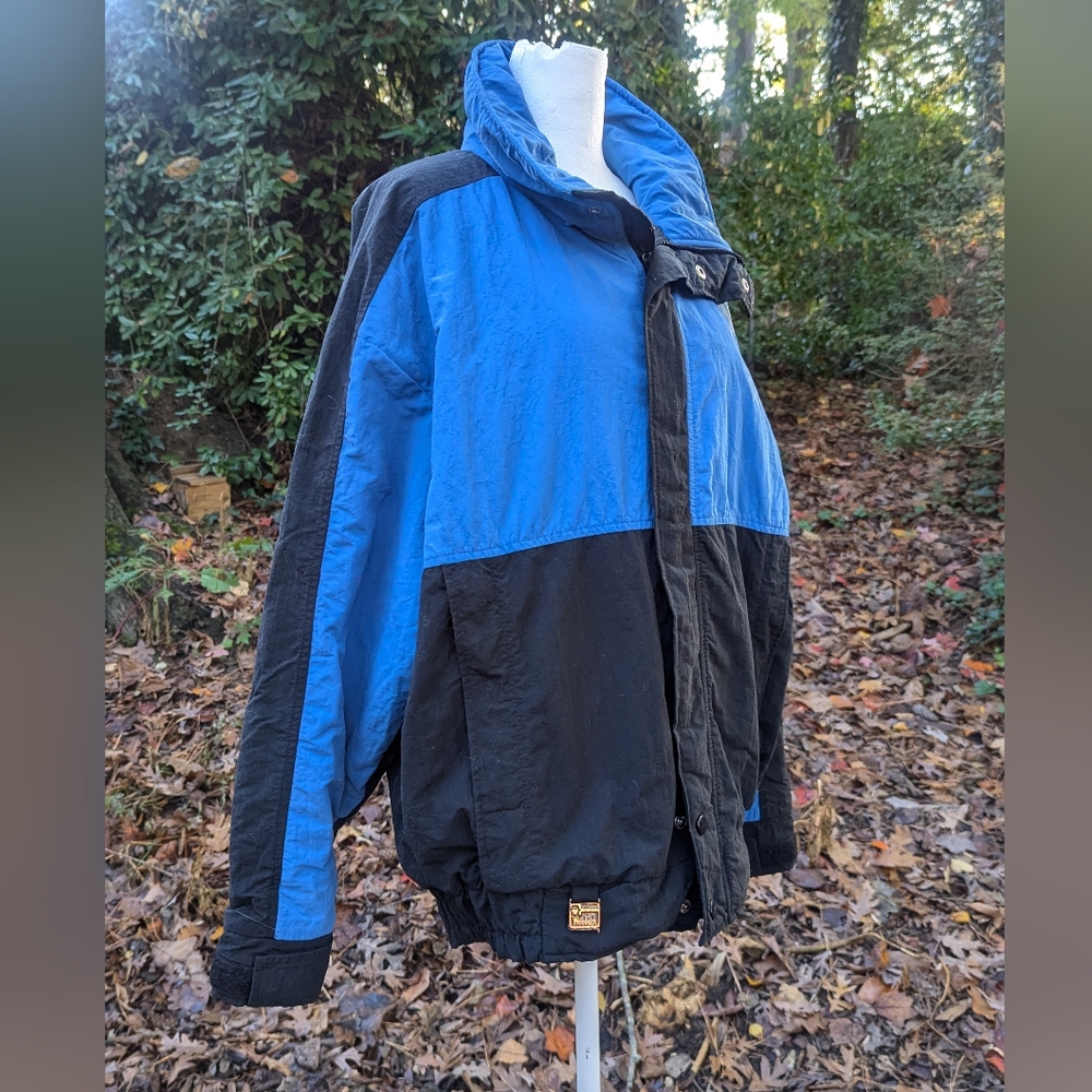 90's Vintage Woolrich Blue Block Full Zip /Snap Windbreaker Jacket / Coat